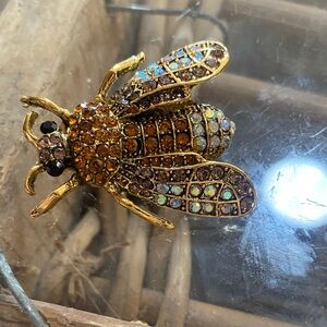 Gold and Brown Bee Brooch